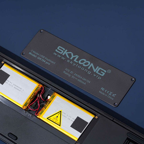 SKYLOONG GK104Pro Dual-Screen Wireless Mechanical Keyboard with Calculate 2025 Upgrade
